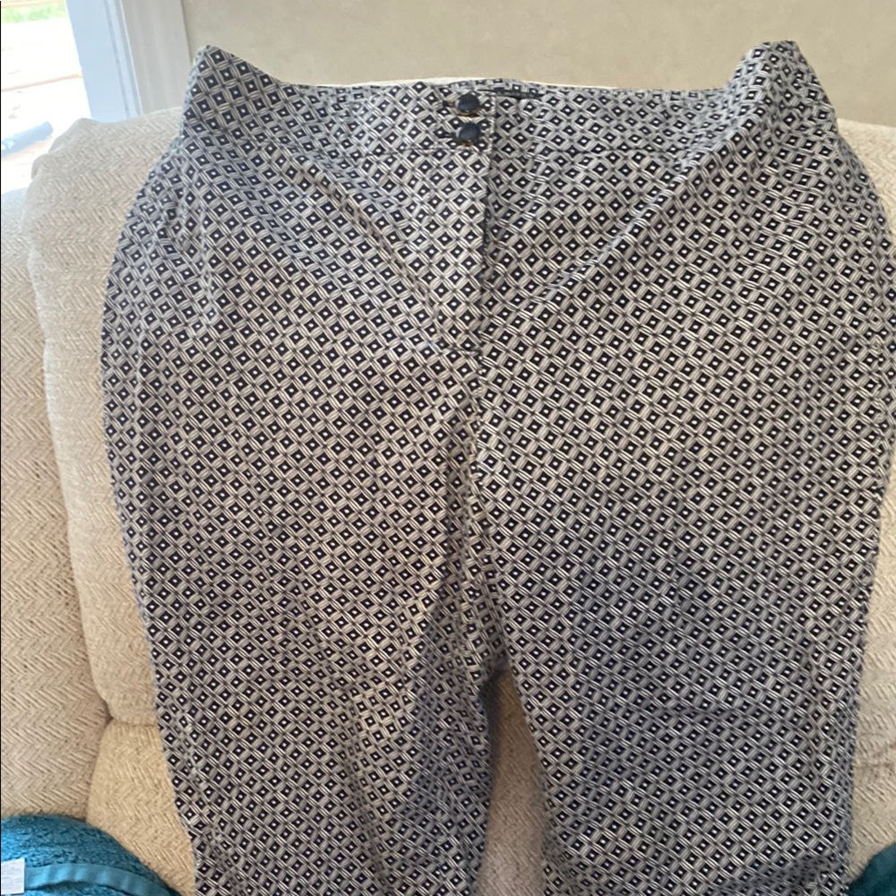 Talbots Black and White Patterned Capris